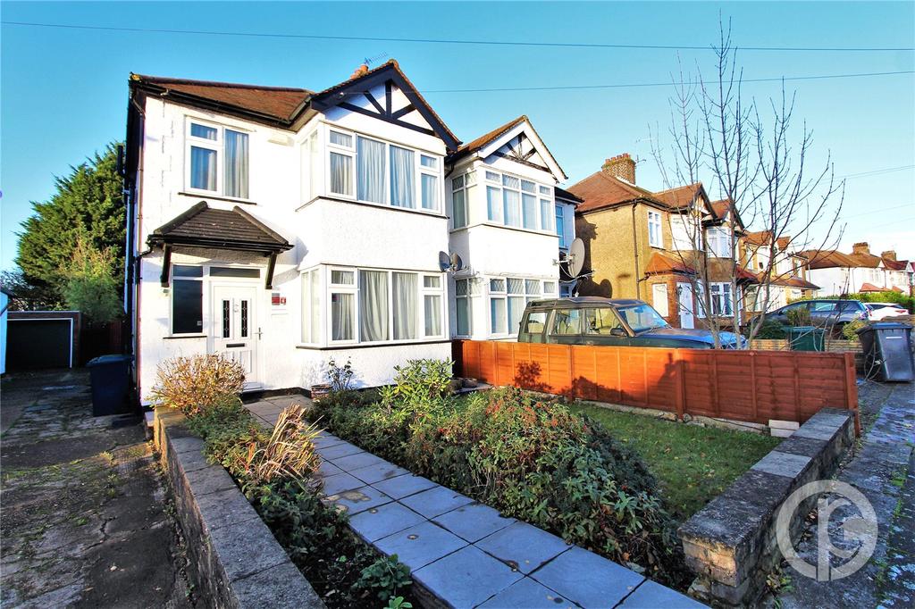 West Way, Edgware, HA8 3 bed semidetached house £575,000