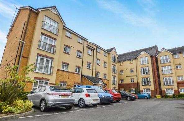 2 Bedroom Flat for Sale