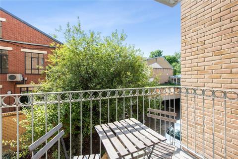 1 bedroom apartment for sale, Tower Court, 1a Canonbury Street, London, N1