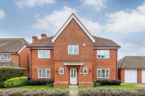 38 Knox Road, Guildford, GU2 9AH