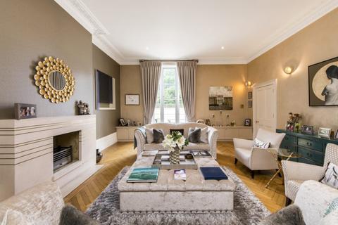 16 Warwick Avenue, London, W2 1XB