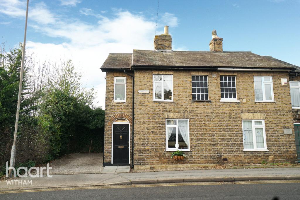Collingwood Road, Witham 3 bed semidetached house £325,000