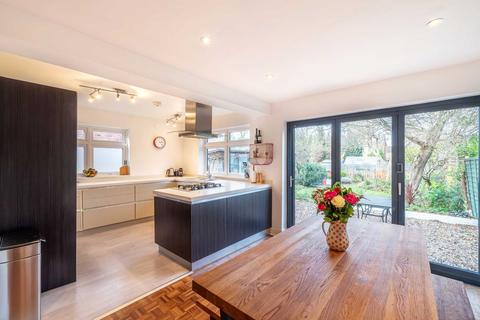 38 Harrogate Road, Caversham, Reading, RG4 7PN