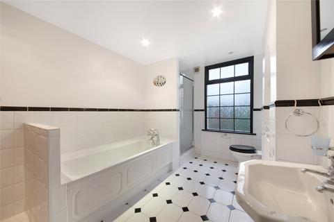 54 Raleigh Road, Richmond, TW9 2DX