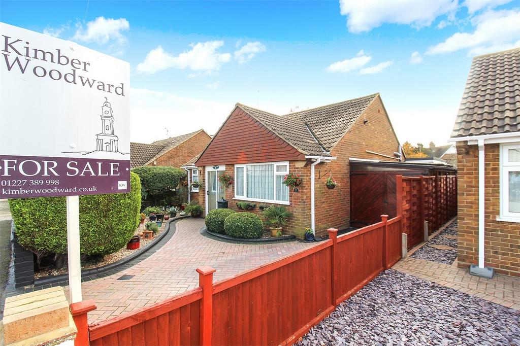 King Edward Avenue, Beltinge, Herne Bay, Kent 3 bed chalet £450,000