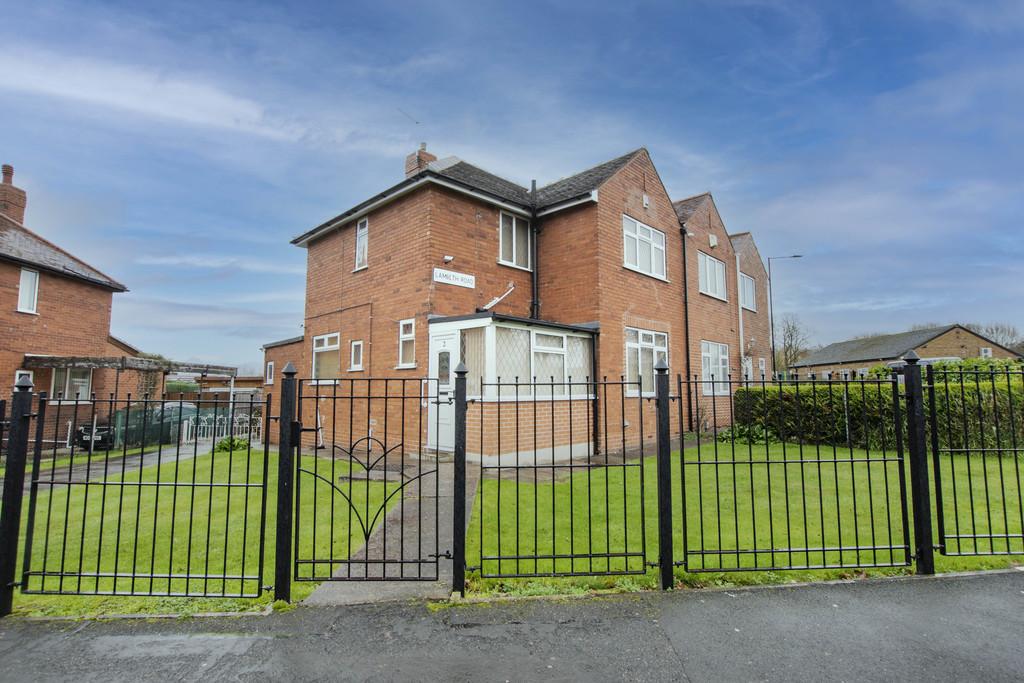 Lambeth Road, Balby, Doncaster 3 bed semidetached house £110,000