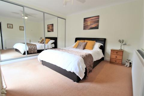20 Constance Drive, Harbury, Leamington Spa, CV33 9JA