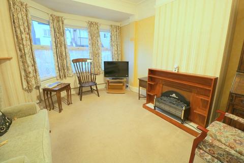 16 Elm Road, Purley, CR8 2DR