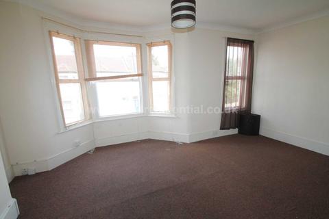 3a Hillcrest Road, Southend-on-sea, SS1 2DP