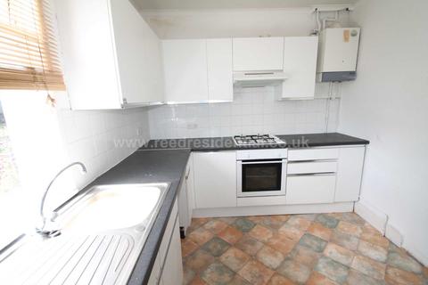 3a Hillcrest Road, Southend-on-sea, SS1 2DP