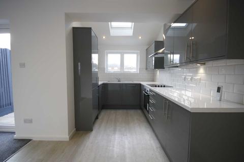34 Cavan Crescent, Poole, BH17 7EY