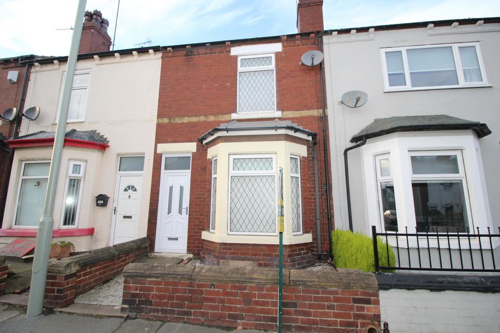 Castleford Road, Normanton 3 bed terraced house £650 pcm (£150 pw)