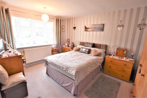 21 Compit Hills, Cromer, NR27 9LJ