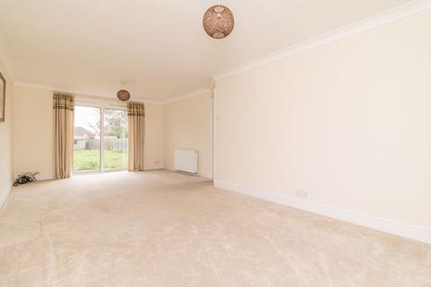 7 Hunters Chase, South Godstone, Godstone, RH9 8HR