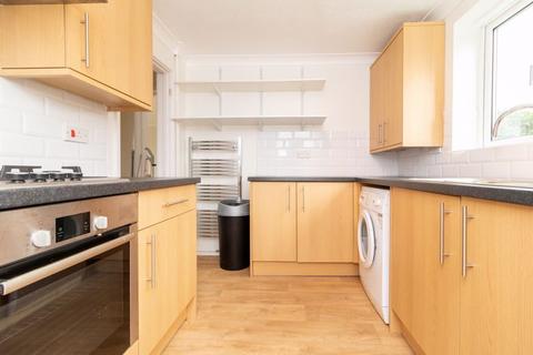 7 Hunters Chase, South Godstone, Godstone, RH9 8HR