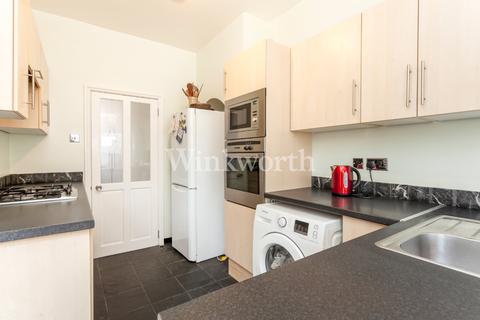 136 Hewitt Avenue, London, N22 6QE