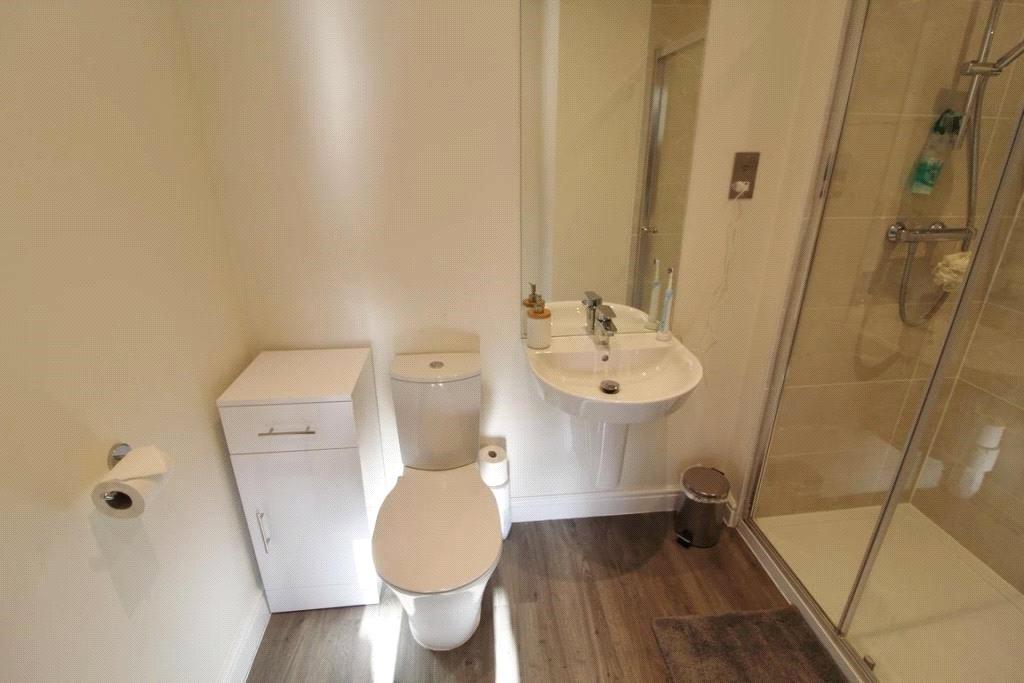 En-Suite Shower