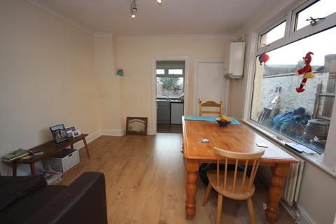 52 Park Road, Dartford, DA1 1SY