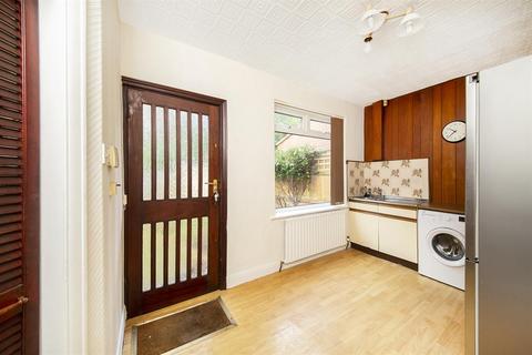 1 Parkland Gardens, Leeds, LS6 4PG