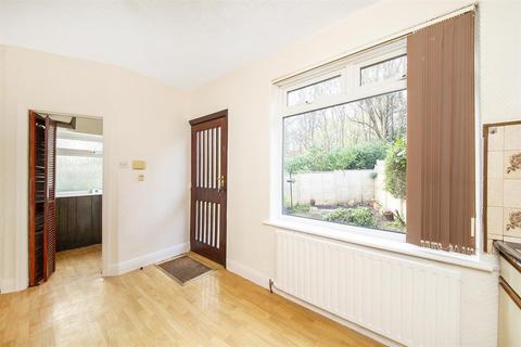 1 Parkland Gardens, Leeds, LS6 4PG