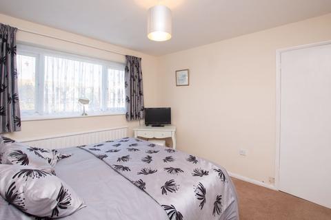 18 Royston Gardens, St Margarets At Cliffe, Dover, CT15 6AD
