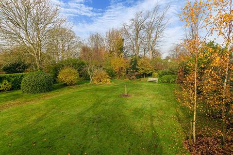8 Hillcrest Road, Hythe, CT21 5EX