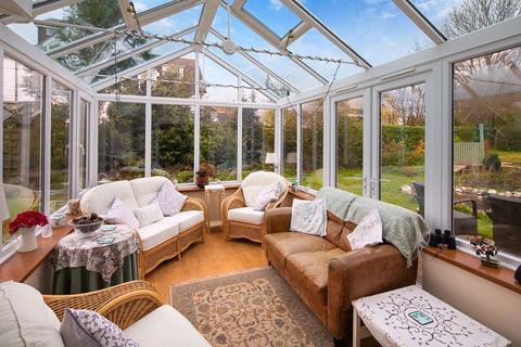 8 Hillcrest Road, Hythe, CT21 5EX