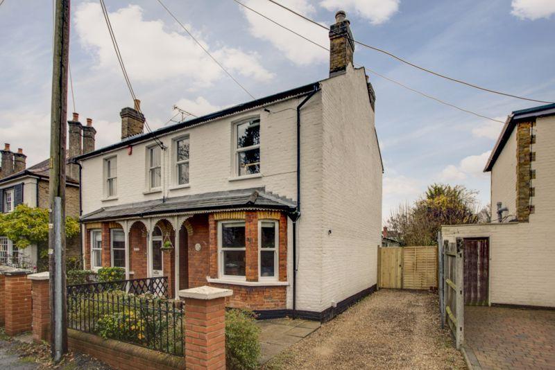 Green Lane, Farnham Common, Buckinghamshire SL2 4 bed semidetached