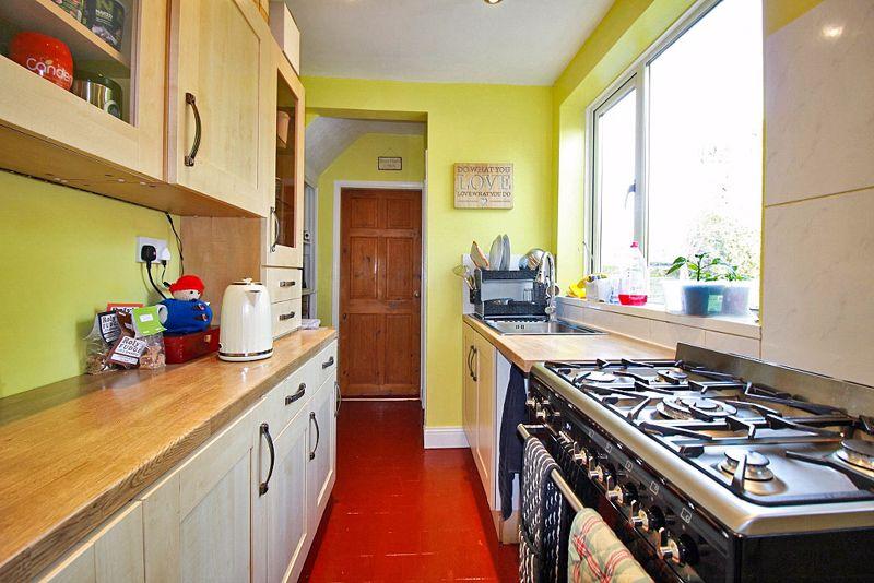 Colman Avenue, Wednesfield Wolverhampton 3 bed terraced house £170,000