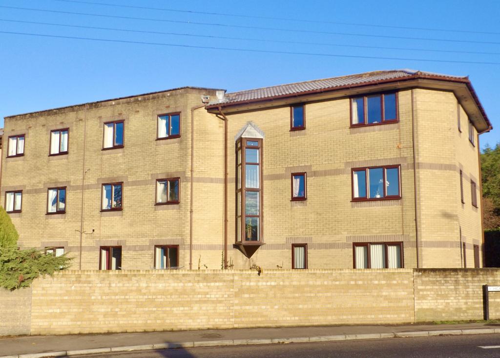 Woodhill Views, Nailsea, North Somerset 2 bed flat £725 pcm (£167 pw)