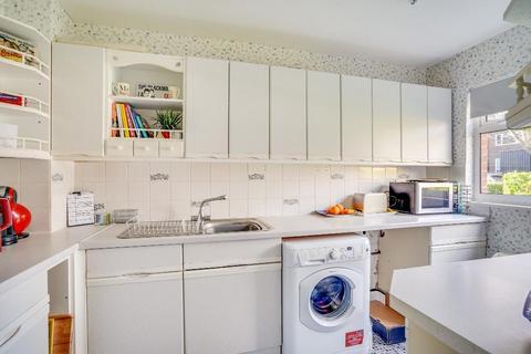 14 Ladygrove, Croydon, CR0 9LR