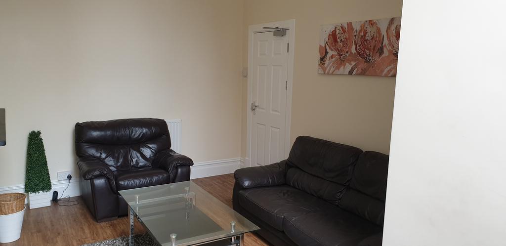 Living room 2