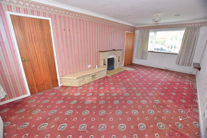 Frankby Grove, Upton 3 bed semidetached house £165,000