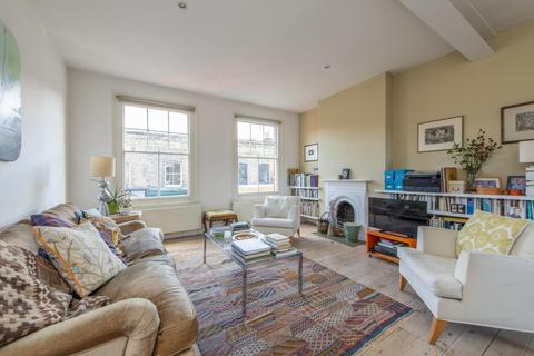 75 Columbia Road, London, E2 7RG