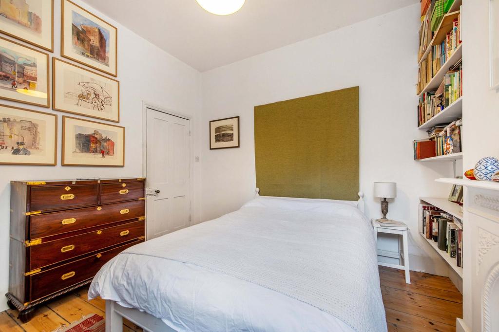 Bedroom Alt