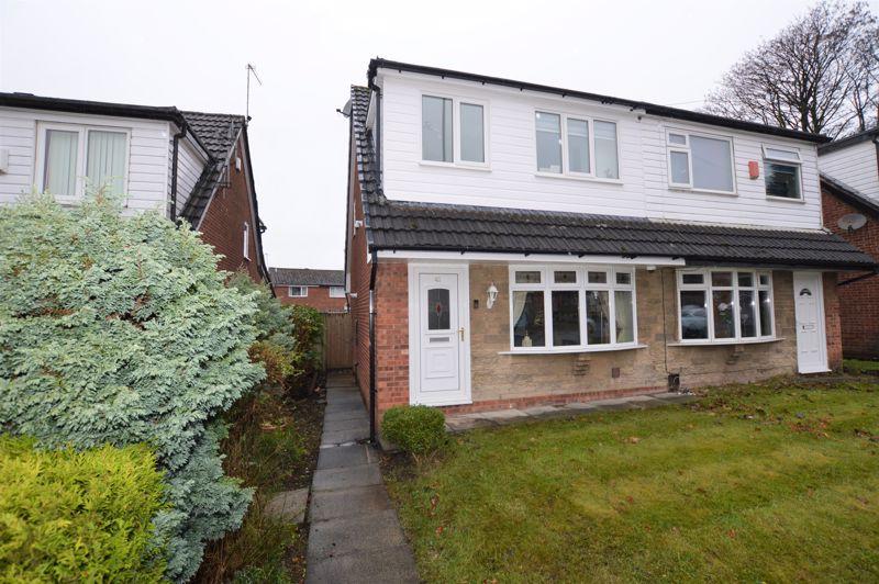 Birch Road, Wardle 3 bed semidetached house £150,000