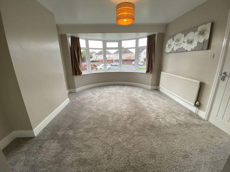 Central Avenue, Bognor Regis 3 bed semidetached house £1,350 pcm (£