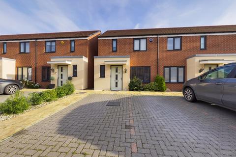20 Sunliner Way, South Ockendon, RM15 5FS