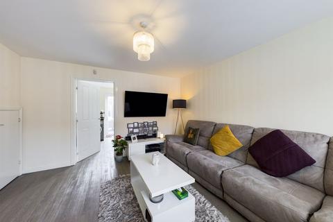 20 Sunliner Way, South Ockendon, RM15 5FS