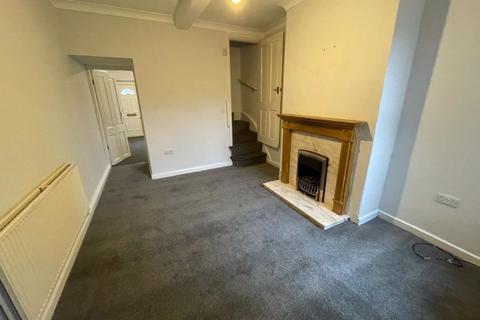 2 bedroom terraced house to rent, Isandula Road, Basford, Nottingham, NG7 7ER