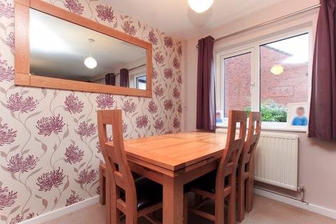 5 Berefeld, Hemel Hempstead, HP2 5YS