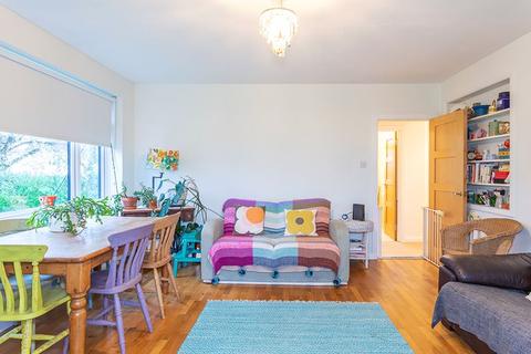 112 Angel Road, Thames Ditton, KT7 0BA