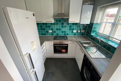 2 bedroom end of terrace house to rent, Wheatfield Drive, Bristol