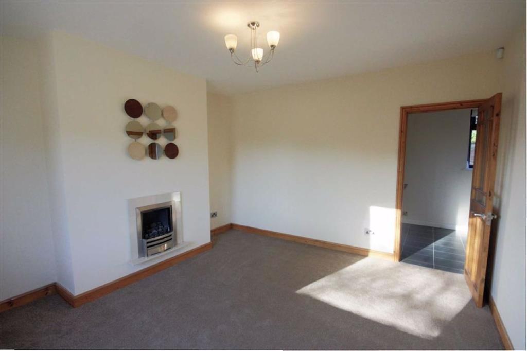 Birchley Road, Billinge, WN5 2 bed semidetached house £650 pcm (£150 pw)