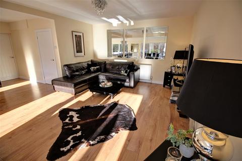 14 Barnard Road, Sutton Coldfield, B75 6AP