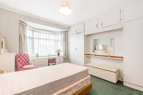 9 Torr Road, London, SE20 7PS