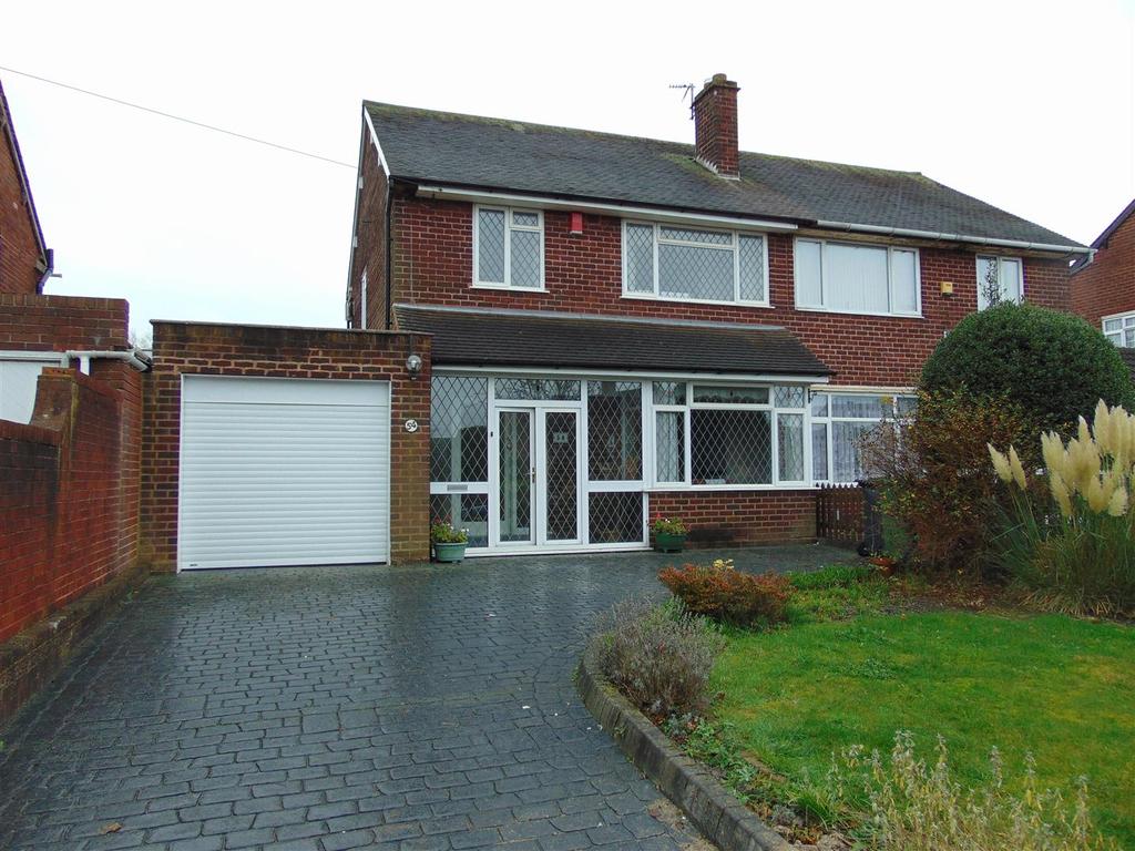 Redhouse Lane, Aldridge 3 bed semidetached house £195,000