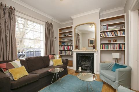 15 Addington Square, London, SE5 7JZ