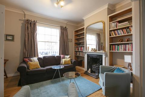15 Addington Square, London, SE5 7JZ