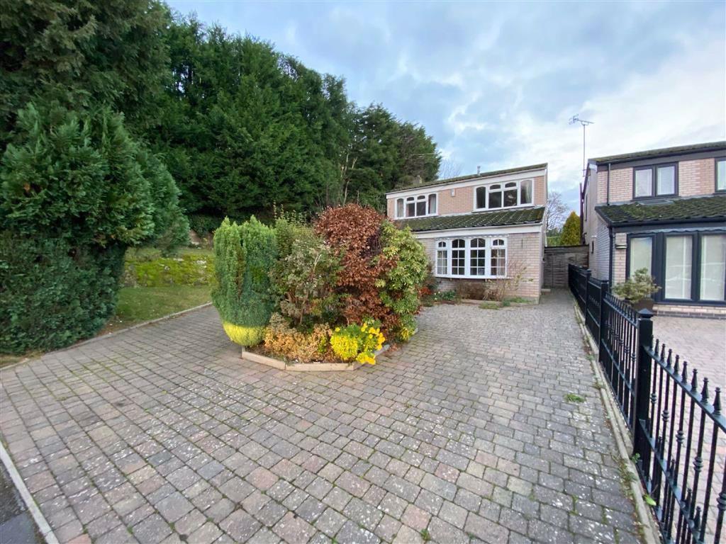 38, Woodfield Heights, Tettenhall, Wolverhampton, West Midlands, WV6 4